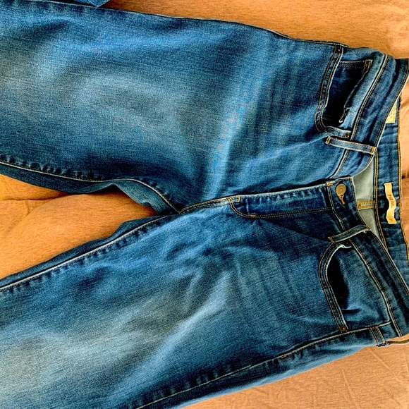 LEVIS 712 Slim Fit for Sale!💕 - Picture 2 of 4